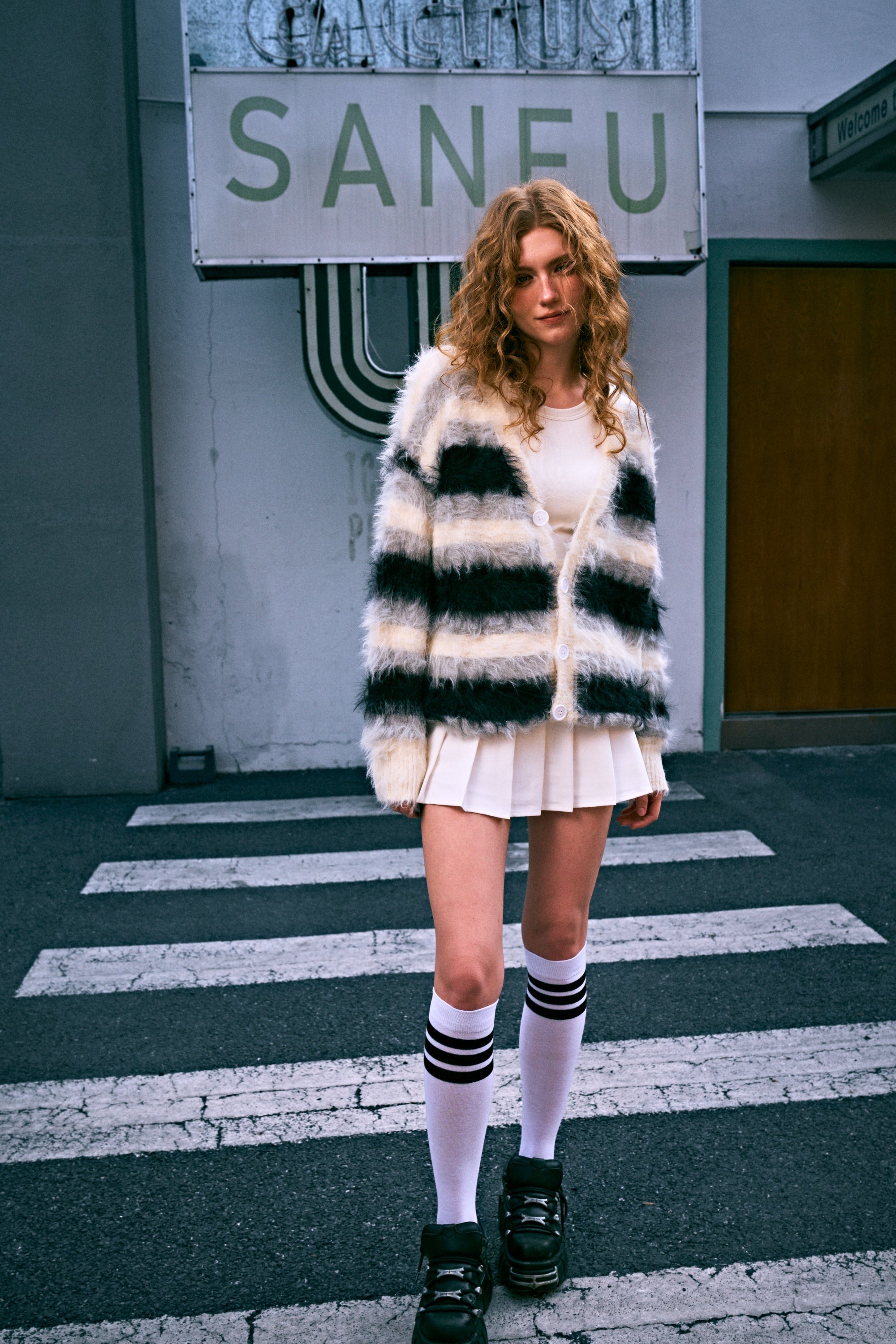 BAKYARDER Color Block Striped Cardigan