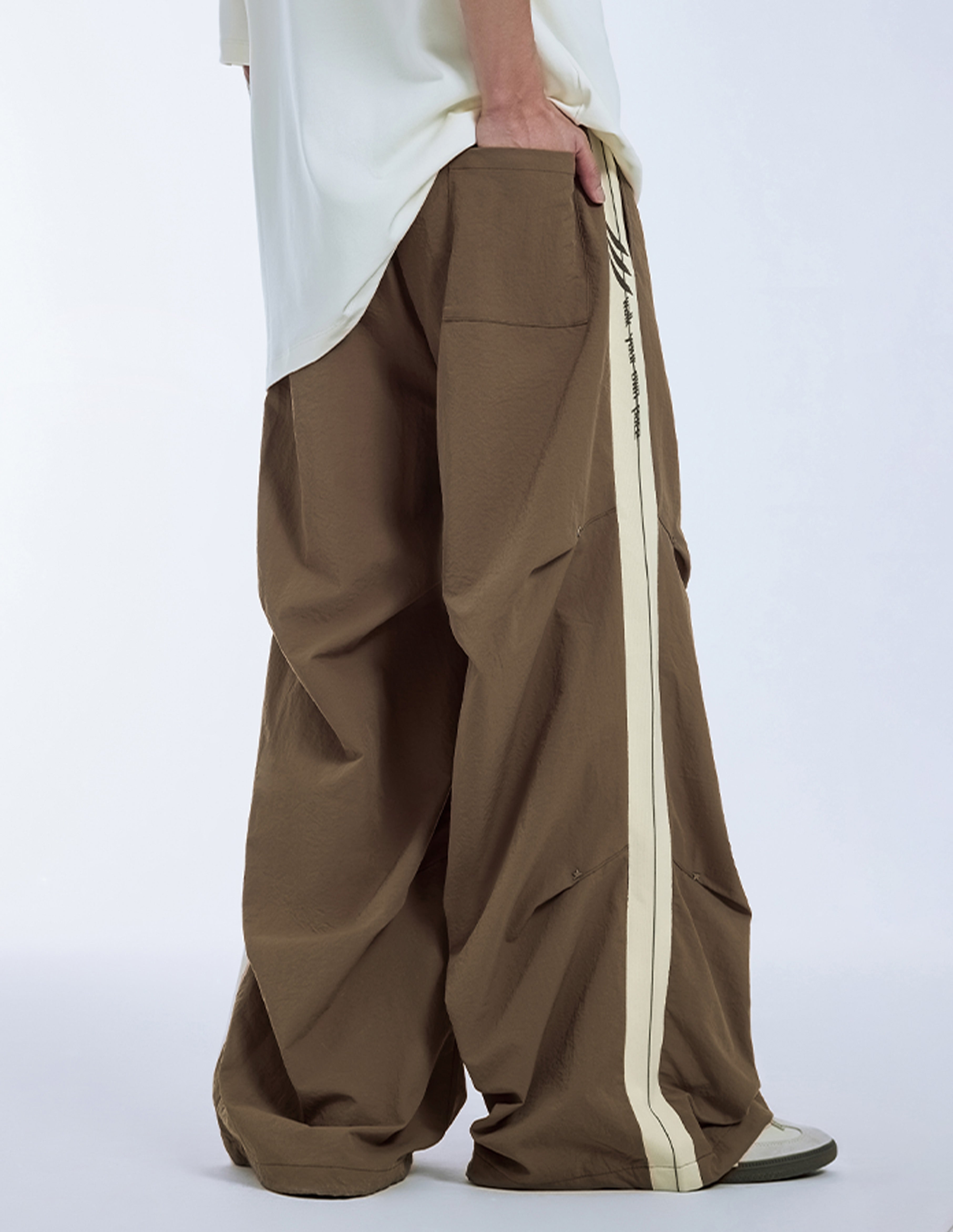 BAKYARDER Vintage Pleated Sport Drawstring Pants